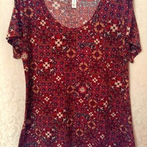 EUC LuLaRoe Classic tee Medium